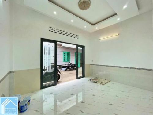 Bán Nhà Trệt Lửng Trục chính hẻm 136 đường Hoàng Quốc Việt - Gần trường cấp 1,2,3 +Mầm Non +Chợ nổi