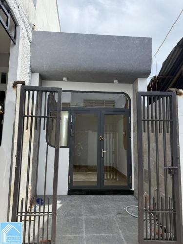 Bán Nhà Trệt mặt tiền trục chinh hẻm 68 CMT8 Cái Khế( An hoà củ) Có 2 Phòng Ngủ, sân vườn view sông