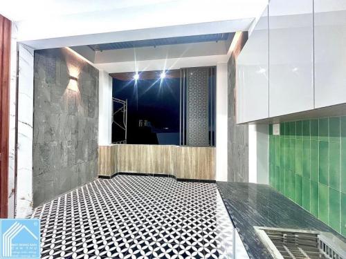 Bán Nhà Trục chính hẻm 137 Hoàng Quốc Việt - Gần Chợ Nổi & Trường học 