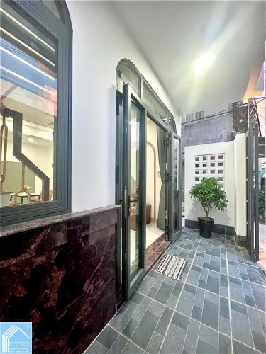 Bán Nhà Xây Mới Góc 2 Mặt tiền KDC 923 - Gần Chợ Nổi & Trường Mầm non