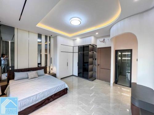 BÁN SIÊU PHẦM - Mặt Tiền - NHÀ 2 LẦU - HIỆN ĐẠI (TẶNG FULL NỘI THẤT CAO CẤP)