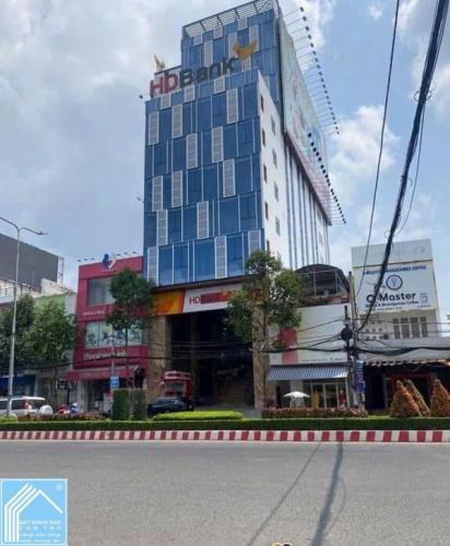 Bán Tòa Nhà 12 Tầng Mặt Tiền Mậu Thân, Ninh Kiều, Cần Thơ | Đang Cho HDBank Thuê
