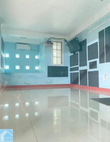 Biệt thự phố 8m x 13m nằm ngay công viên lớn KDC công ty 8
