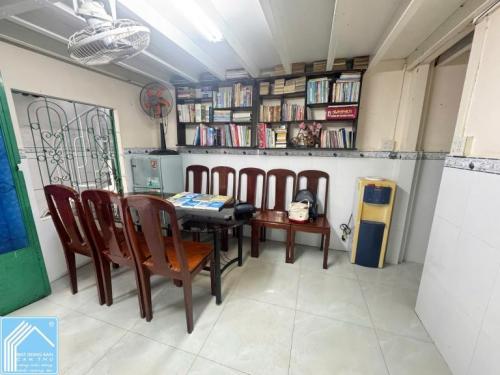 Cần bán nhà 1 trệt 1 lầu kiên cố đường Lê Anh Xuân, P. Hùng Vương, TP. Cần Thơ - DƯỚI 2 TỶ