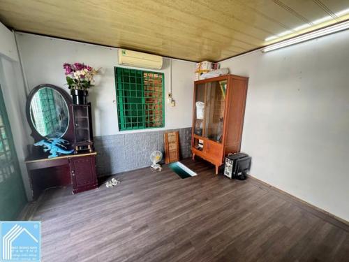 Cần bán nhà 1 trệt 1 lầu kiên cố đường Lê Anh Xuân, P. Hùng Vương, TP. Cần Thơ - DƯỚI 2 TỶ