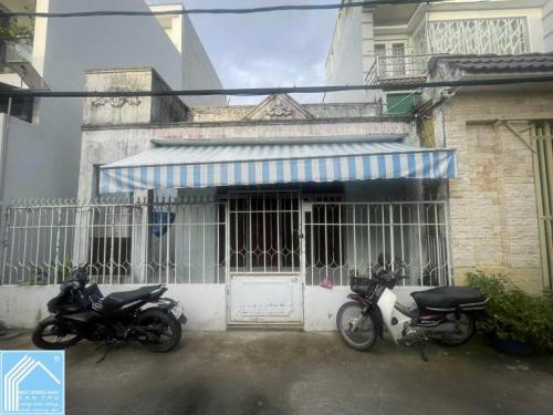 Cần bán nhà cấp 4 đường Trần Hưng Đạo 