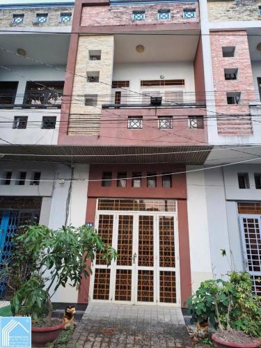 CẦN BÁN NHÀ TRỆT LẦU ĐƯỜNG SỐ 11 – KDC DIỆU HIỀN. LH 0942495498 PHƯƠNG