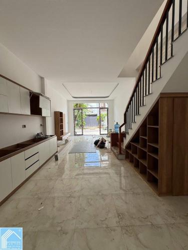 CẦN BÁN NHÀ TRỆT LẦU MỚI XÂY ĐƯỜNG B4 KDC PHÚ AN  