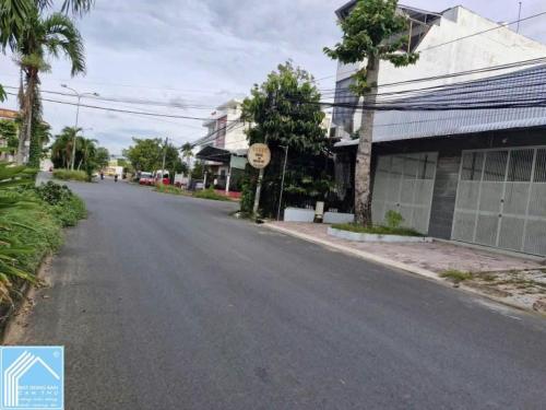 CẶP NỀN TẶNG NHÀ KHO LỘ 30M KDC NÔNG THỔ SẢN - 10x19,55m - GIÁ 6 TỶ 750 TRIỆU