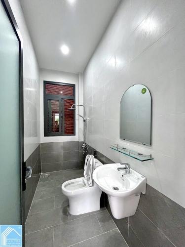 Cặp Nhà Trệt Lầu hẻm 311 đường Nguyễn Văn Cừ - Gần Cao đẳng Y Tế & ĐH Công Nghệ