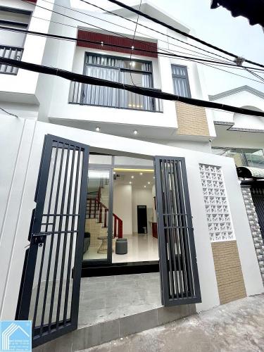 Cặp Nhà Trệt Lầu hẻm 311 đường Nguyễn Văn Cừ - Gần Cao đẳng Y Tế & ĐH Công Nghệ