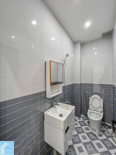 Cặp Nhà Trệt Lầu Trục chính hẻm 35 Phạm Ngũ Lão - Thông đường Hùng Vương, P.Ninh Kiều
