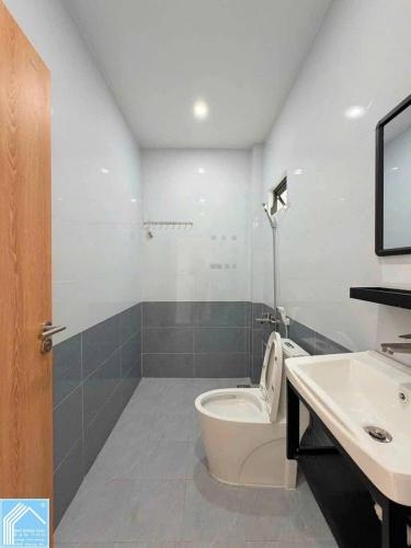 CG- GIÁ BÁN: 3 tỷ 350 triệu - BÁN NHÀ LẦU ĐẸP ĐÔNG NAM ĐƯỜNG C9 KDC PHÚ AN, CÁI RĂNG, CẦN THƠ