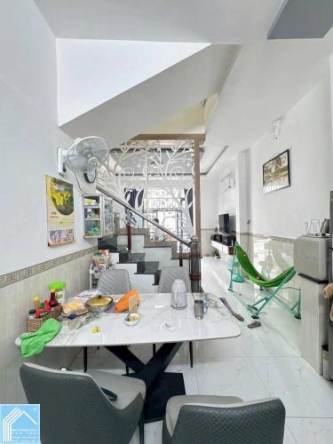 CG- NHÀ LẦU ĐẸP CÁCH NGUYỄN VĂN LINH CHỈ 30M - TRỤC CHÍNH TỔ 15 NGUYỄN VĂN LINH, PHƯỜNG LONG TUYỀN,