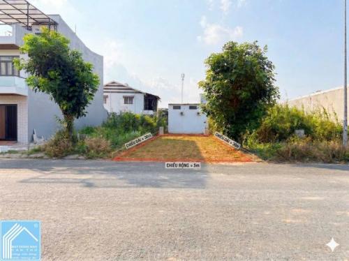 CG. BÁN NỀN ĐẸP, CẠNH BÊN TRƯỜNG CẤP 2- KDC TÂN PHÚ- ĐƯỜNG A3 LỘ 28m- 2.2 TỶ