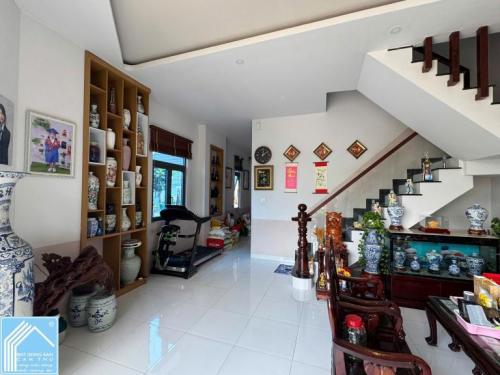 CG: BÁN NHÀ GÓC 2 MẶT TIỀN - NHÀ 3 TẦNG KDC NÔNG THỔ SẢN, P. HƯNG PHÚ, Q. CÁI RĂNG, CẦN THƠ.