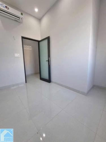 CG. NHÀ  HẺM 5 LÊ QUANG CHIỂU. GIÁ 3tr500 ( 1 máy lạnh) Nhà minihuose hẻm  5 Lê Quang Chiểu