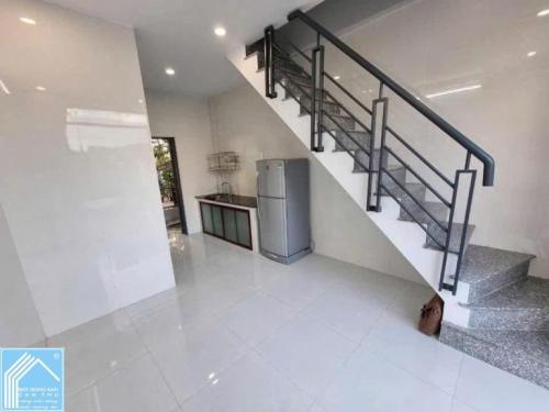 CG. NHÀ  HẺM 5 LÊ QUANG CHIỂU. GIÁ 3tr500 ( 1 máy lạnh) Nhà minihuose hẻm  5 Lê Quang Chiểu