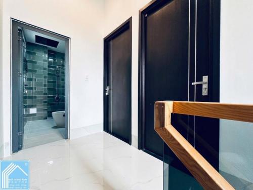 CG Nhà Trệt Lầu mới đẹp Hoàn Công, Góc 2 Mặt tiền Hẻm 71 LÊ HỒNG PHONG, BÌNH THUỶ CẦN THƠ 