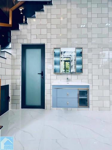 CG Nhà Trệt Lầu mới đẹp Hoàn Công, Góc 2 Mặt tiền Hẻm 71 LÊ HỒNG PHONG, BÌNH THUỶ CẦN THƠ 