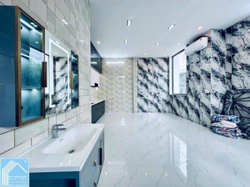 CG Nhà Trệt Lầu mới đẹp Hoàn Công, Góc 2 Mặt tiền Hẻm 71 LÊ HỒNG PHONG, BÌNH THUỶ CẦN THƠ 