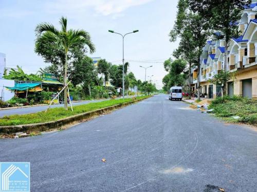 Chị Chủ gởi Bán:  Bán nền Đường A1 Khu Thiên Lộc, P. Hưng Phú, Cần Thơ.