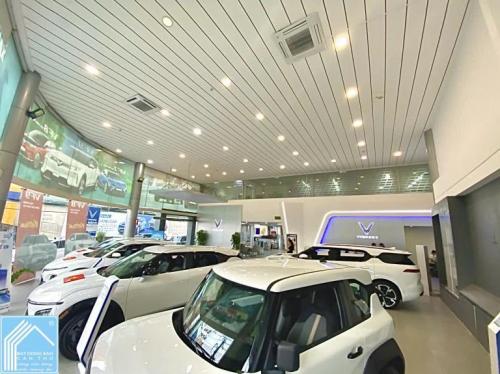 Cho Thuê 1400m2 Nhà Góc 2 Mặt tiền đường 30/4 - Gần Ngã 4 đường Nguyễn Văn Linh