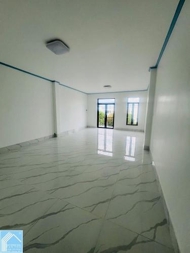 Cho Thuê Cặp Nhà 1 Trệt 3 Lầu Sân Thượng đường D1 KDC Hồng Loan, P.Cái Răng