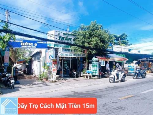 CHO THUÊ Giá : 2.5triệu / tháng. Cọc 1 tháng (Nhà 1Trệt 1Lầu, đầu Hẻm 9 Trần Chiên)