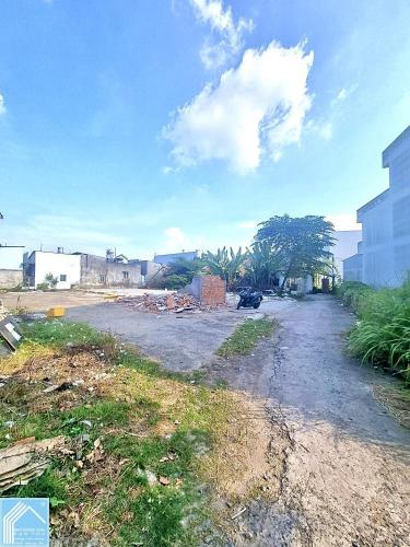 Cho Thuê Hơn 1000m2 Đất giáp đường số 4 KDC Hồng Phát - Cách Trần Hoàng Na 80m