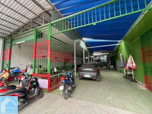 CHO THUÊ MẶT BẰNG HƠN 800m2 NGANG TRÊN 12m MẶT TIỀN ĐƯỜNG NGUYỄN VĂN CỪ