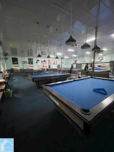 CHO THUÊ MẶT BẰNG HƠN 800m2 NGANG TRÊN 12m MẶT TIỀN ĐƯỜNG NGUYỄN VĂN CỪ