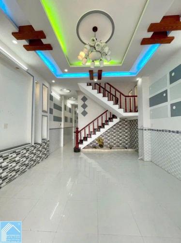 CHO THUÊ nguyên căn 1T1L, KDC GẦN CHỢ BÀ BỘ (Giá thuê: 10 TRIỆU/tháng)