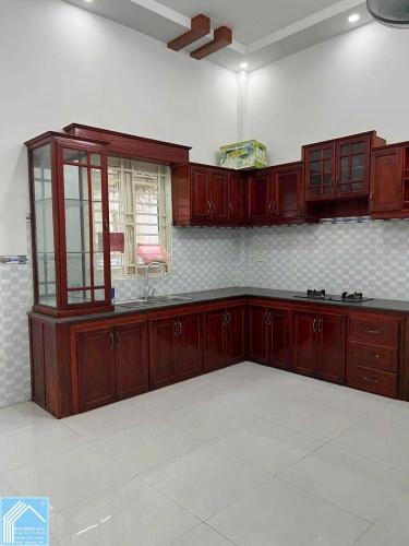 CHO THUÊ nguyên căn 1T1L, KDC GẦN CHỢ BÀ BỘ (Giá thuê: 10 TRIỆU/tháng)