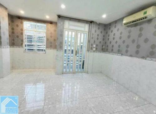 CHO THUÊ nguyên căn NHÀ 1T2L,  MẶT TIỀN Phạm Ngũ Lão. Vừa ở vừa KDoanh, VPCTy, Spa,...