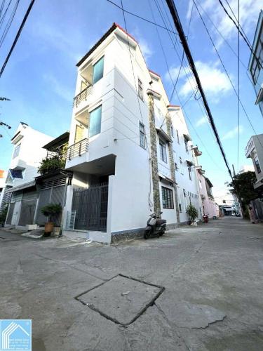 CHO THUÊ nguyên căn Nhà 2 Lầu, cách Chợ TRẦN QUANG DIỆU chỉ 70m - BÌNH THUỶ CHO THUÊ nguyên căn Nhà 2 Lầu, cách Chợ TRẦN QUANG DIỆU chỉ 70m - BÌNH THUỶ