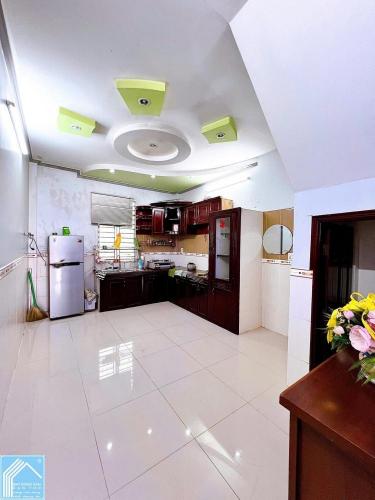 CHO THUÊ nguyên căn nhà lầu, Mặt Tiền Trần Phú, tiện ở & KDoanh, VPCTy,....