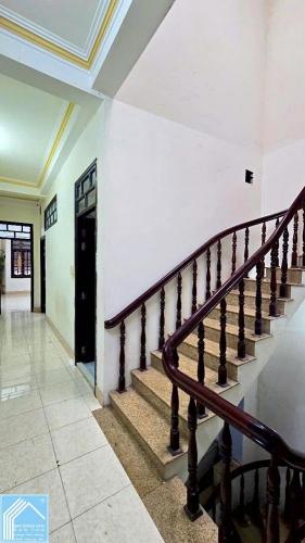 Cho Thuê Nhà 1 Trệt 2 Lầu đường Nguyễn Hiền KDC 91B