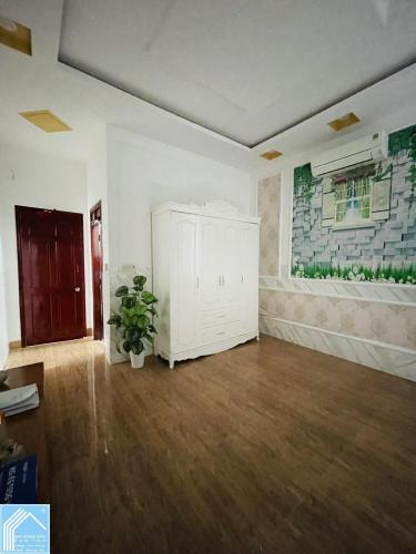 Cho thuê nhà 1 trệt 2 lầu khu dân cư Đại học y Dược 