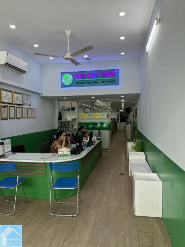 Cho thuê nhà 1 trệt 2 lầu mặt tiền lý tự trọng giá 25 triệu