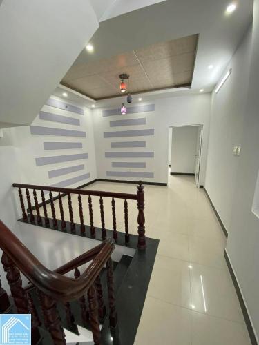 Cho Thuê Nhà 1 Trệt 2 Lầu Sân thượng 177 đường Xuân Thuỷ KDC Hồng Phát Cần Thơ