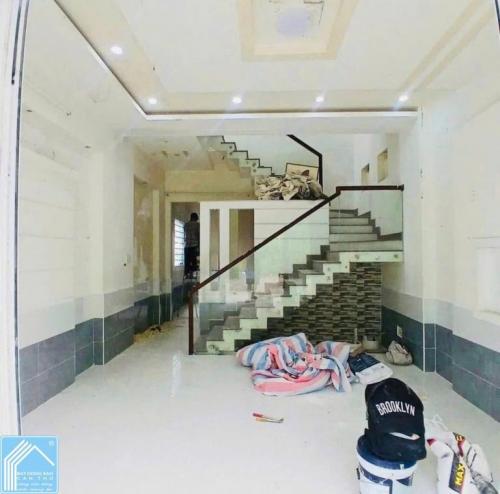 Cho Thuê Nhà 1 Trệt 2 Lầu Trục chính hẻm 60 đường Trần Hoàng Na - Cách Mặt tiền 10m