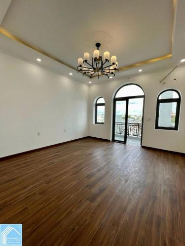 Cho Thuê Nhà 1 Trệt 3 Lầu đường Trần Hoàng Na KDC Hồng Phát, P.An Bình, Cần Thơ