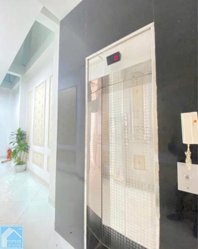 CHO THUÊ NHÀ 1 TRỆT 5 LẦU MẶT TIỀN ĐƯỜNG HÙNG VƯƠNG GIÁ 70 TRIỆU