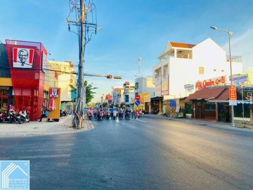 CHO THUÊ Nhà 1Trệt 2Lầu, Mặt Tiền Đường Nguyễn Hiền, Khu Dân Cư 91B