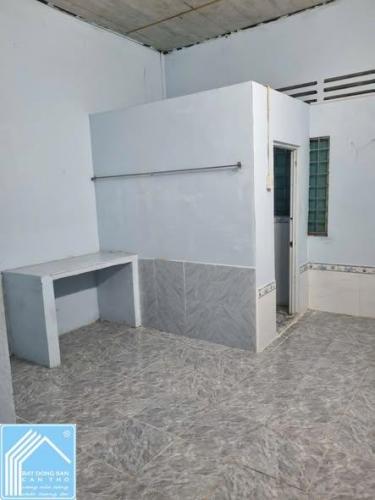 CHO THUÊ NHÀ CẤP 4 KDC 923, AN BÌNH CẦN THƠ - 72M2 - GIÁ 3,5Tr/tháng