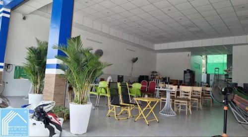 CHO THUÊ NHÀ ĐƯỜNG CÁCH MẠNG THÁNG TÁM NGANG 9M GIÁ 20 TRIỆU THÁNG