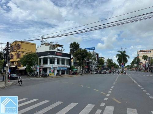 CHO THUÊ NHÀ GÓC SIÊU VIP MẶT TIỀN ĐƯỜNG 3 THÁNG 2 NINH KIỀU CẦN THƠ GIÁ 150 TRIỆU