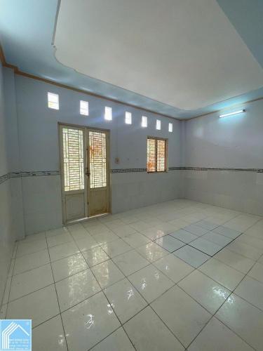 Cho thuê nhà hẻm 125 hoàng văn thụ gần công viên lưu hữu phước giá 7 triệu