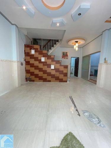 Cho thuê nhà hẻm 125 hoàng văn thụ gần công viên lưu hữu phước giá 7 triệu